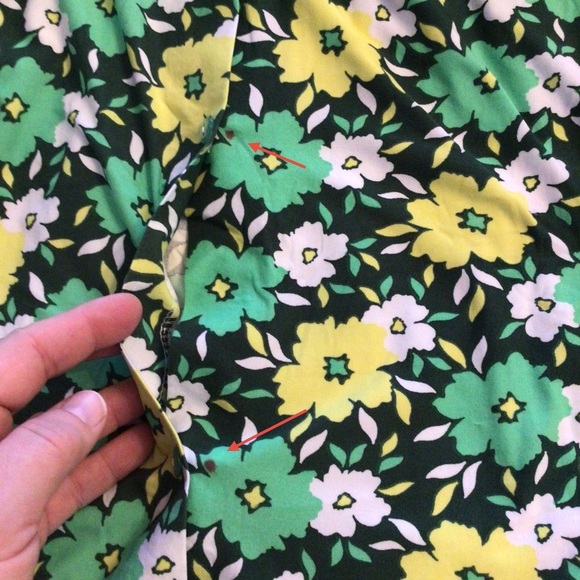 Elegant Emily Women's Green Floral Print Short Sleeve Button Down Duster Gown - Picture 9 of 11